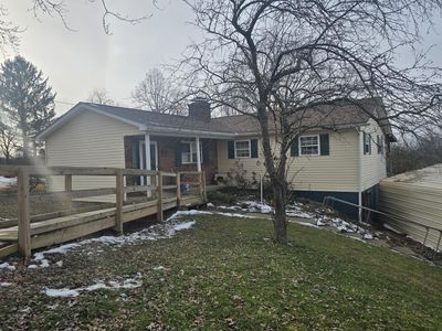 141 Wright St, Mount Hope, WV, 25880