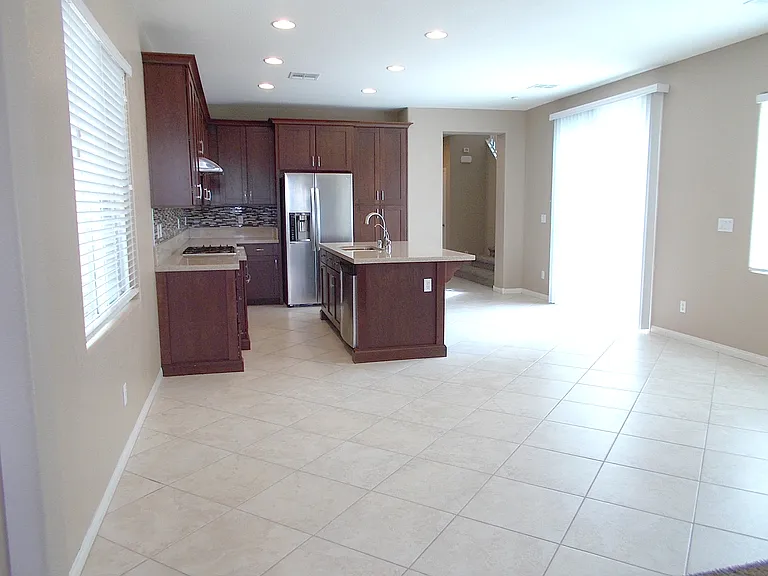 961 Wagner Valley St — Photo 6
