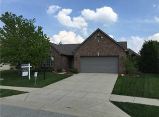 7275 Wolffe Dr, Fishers, IN 46038