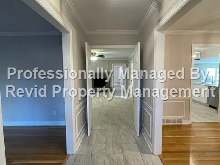 99 Perkins Ext — Photo 4