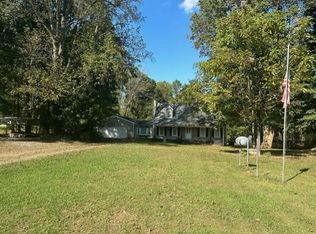 6144 Orchard Rd, New Kent, VA 23124