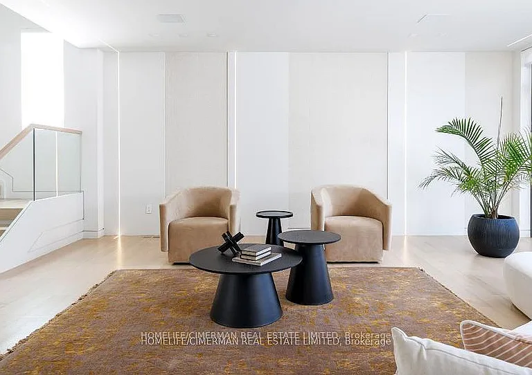 21 Farrell Ave — Photo 9