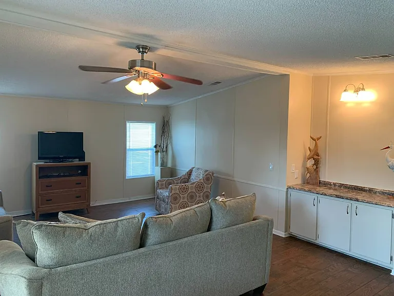 193 Garden Dr — Photo 15