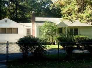 138 Locust St, Holliston, MA 01746