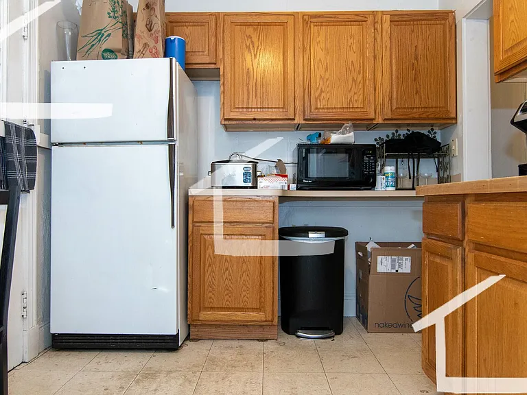 35 Mount Hood Rd #6 — Photo 3