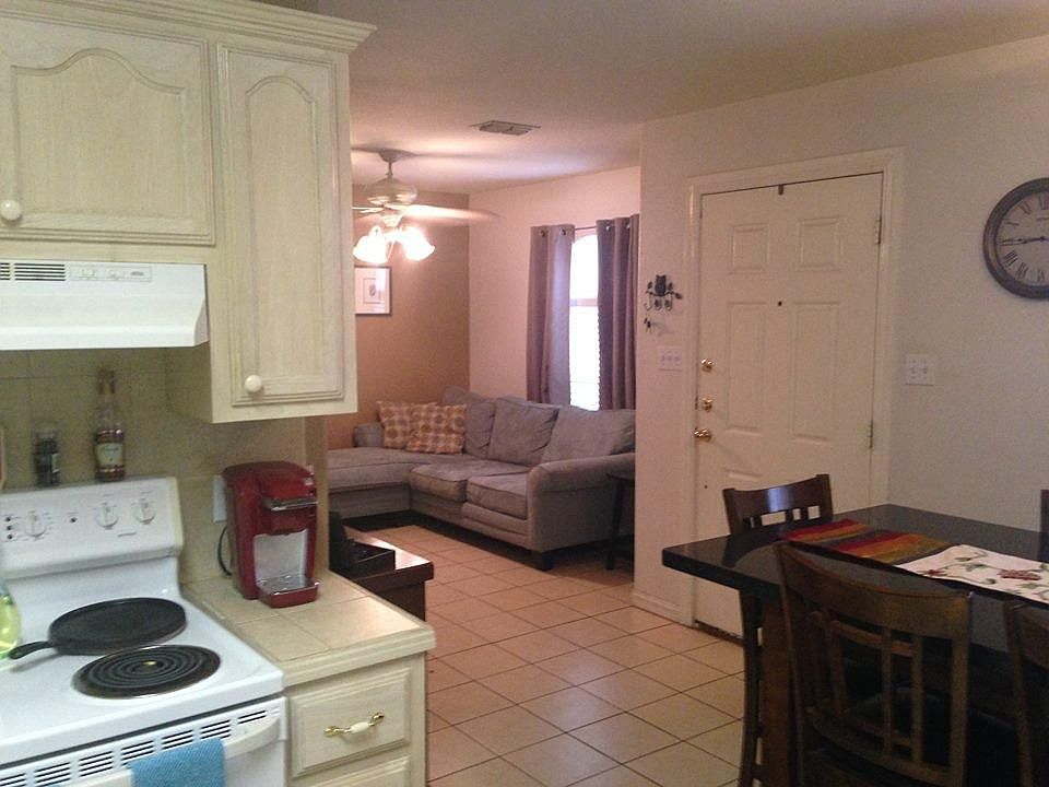 2nd image of 620 Robin Ave