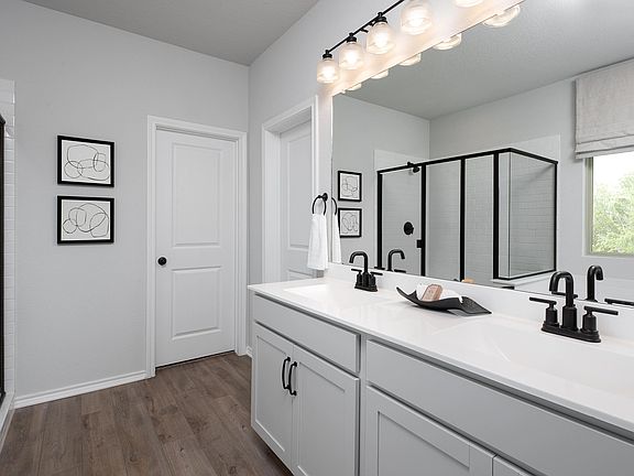 Saddlebrook Ranch - Cassidy Interior Image 7