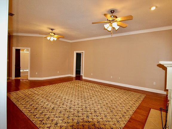 3rd image of 3795 Bermuda Run Dr