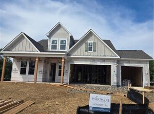 687 Crest Line Trl, Powder Springs, GA 30127