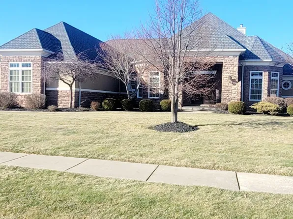 3113 E Alexandrias Dr, Sandusky, OH 44870