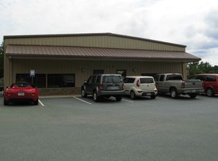 315 Hampton Ct, Perry, GA 31069