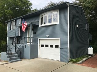 60 Central Blvd, Groton, CT 06340