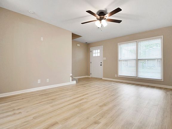 4th image of 1187 Cottonwood Dr