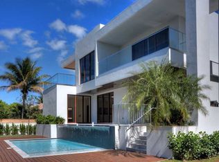 524 Glenridge Rd, Key Biscayne, FL 33149