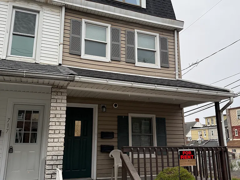 715 W Cedar St #2 — Photo 9