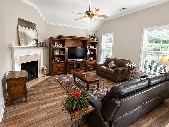 4th image of 3067 Ole Bartlett Ct