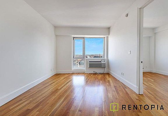 3rd image of 58 Bushwick Ave APT 5C