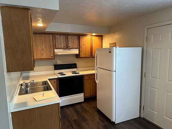 4th image of 612 N Highland Ave #612