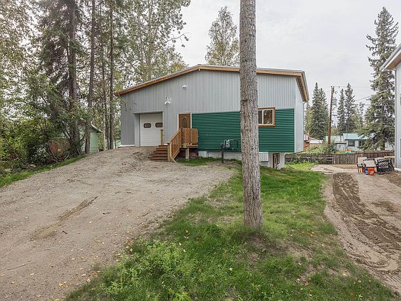 3rd image of 211 Craig Ave