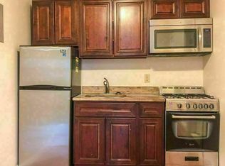 322 E 79th St #3AC, New York, NY 10075