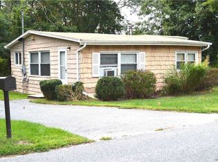 114 Cranberry Dr, Mastic Beach, NY 11951