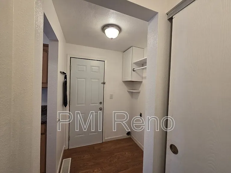 14050 Tourmaline Dr — Photo 11