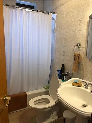 5th image of 6901 6th Ave #1