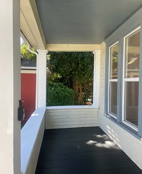 612 E Magnolia St — Photo 3