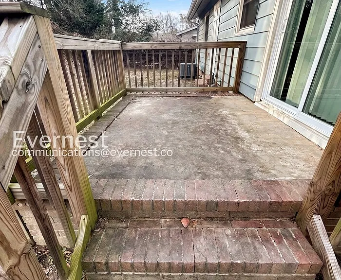 275 Efird St — Photo 7