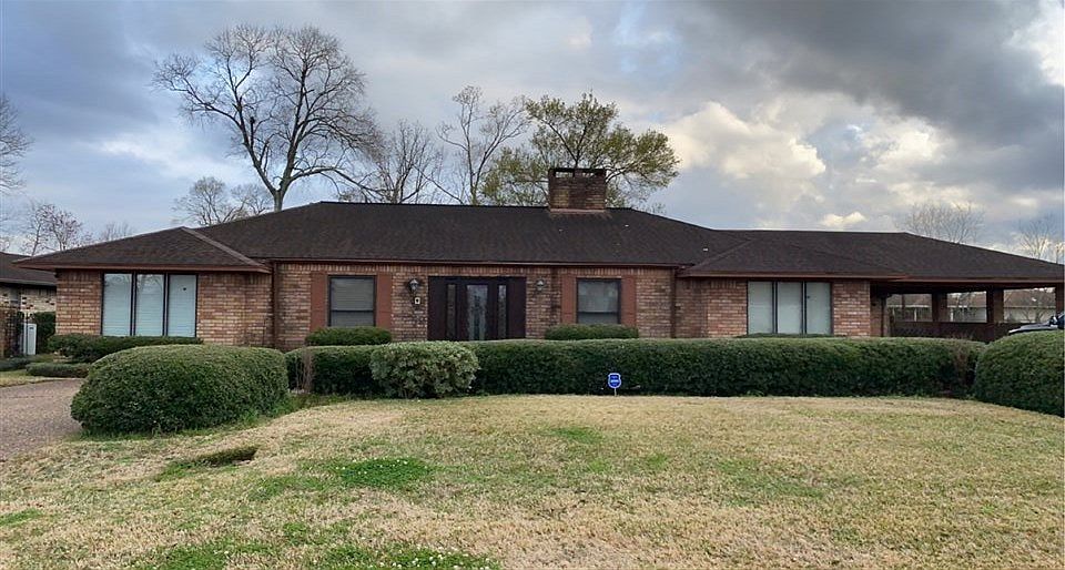 1st image of 4245 Pierre Dr