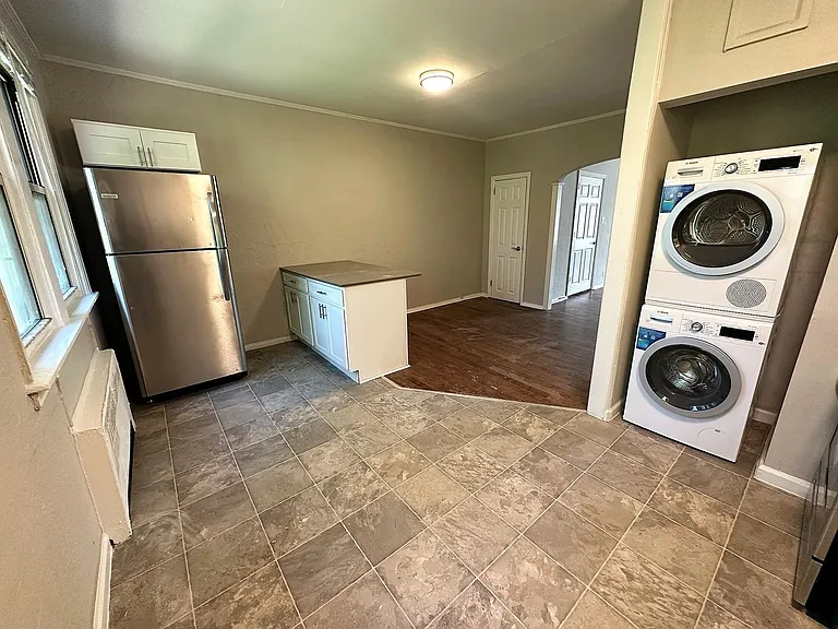 Greenside Manor — Photo 159