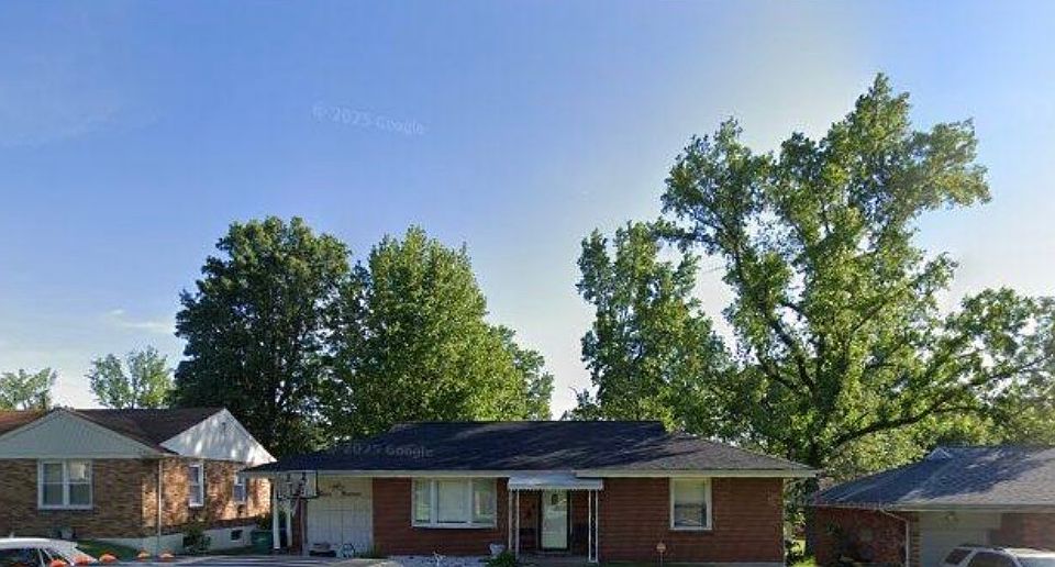 1st image of 1219 Astoria Dr