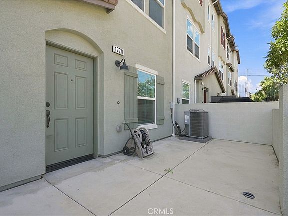 3rd image of 1279 Bonnet Way