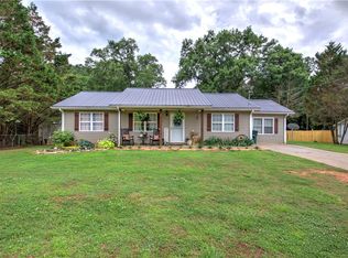 1015 Erwin Hill Church Rd SE, Calhoun, GA 30701