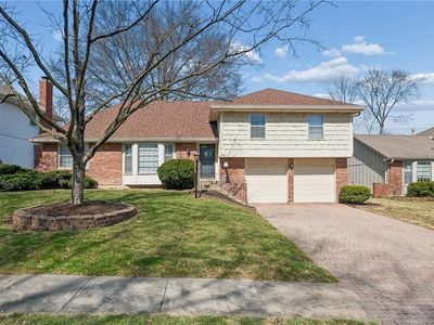10104 W 98th Ter, Overland Park, KS, 66212