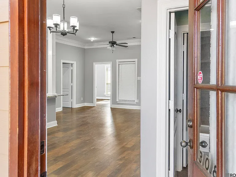308 Hill Ridge Dr — Photo 5