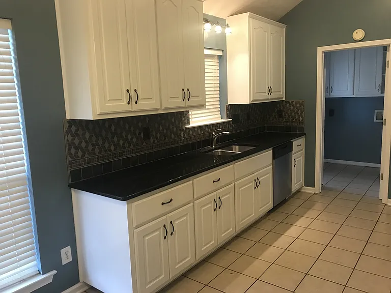 108 Mara Ct — Photo 8