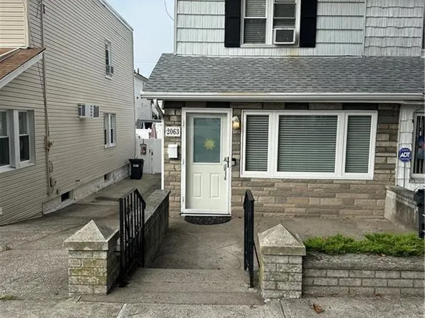 2063 E 74th St, Brooklyn, NY 11234