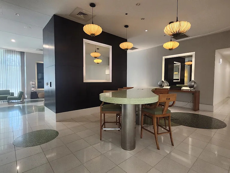 125 S Green St #509A — Photo 29