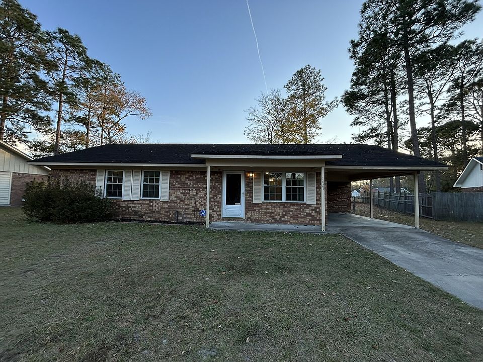 1st image of 1021 White Cir