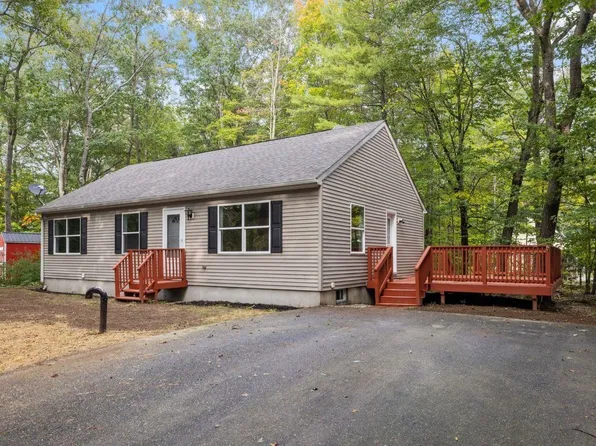 38 Newport Drive, Barnstead, NH 03225