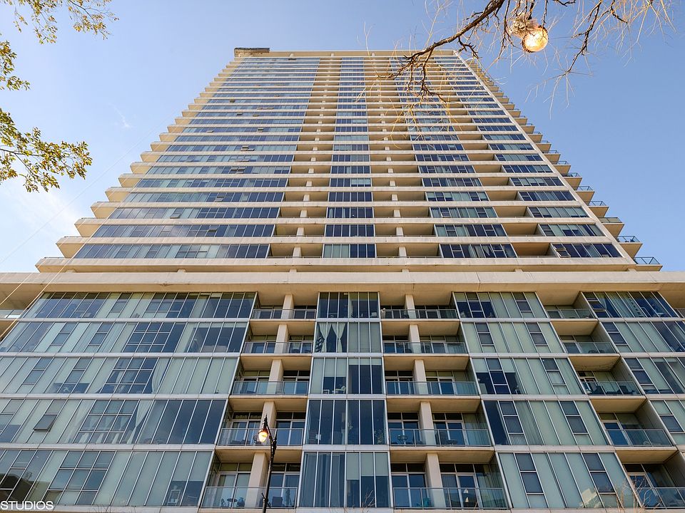 1st image of 1720 S Michigan Ave APT 3215