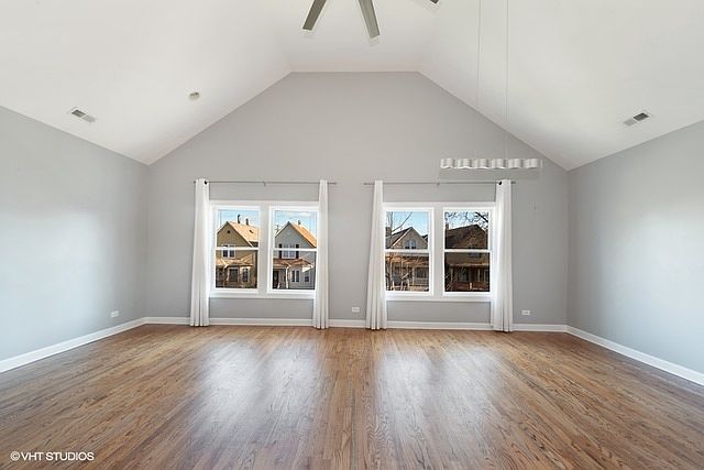 1st image of 3138 N Sawyer Ave APT 2