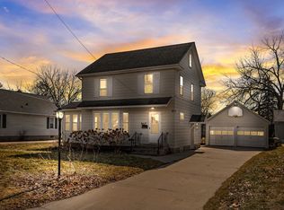 425 Howard St, Ripon, WI 54971