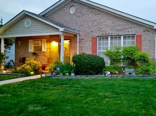 9692 Waycross Cir, Ooltewah, TN 37363