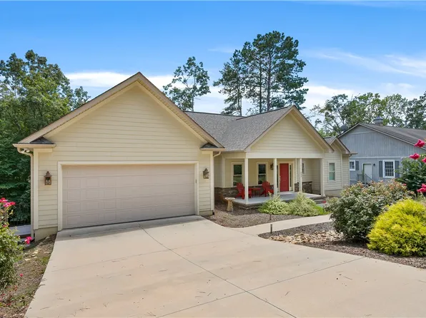 205 S Reach Ln, Salem, SC 29676