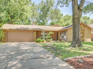 6825 E 75th St, Tulsa, OK 74133