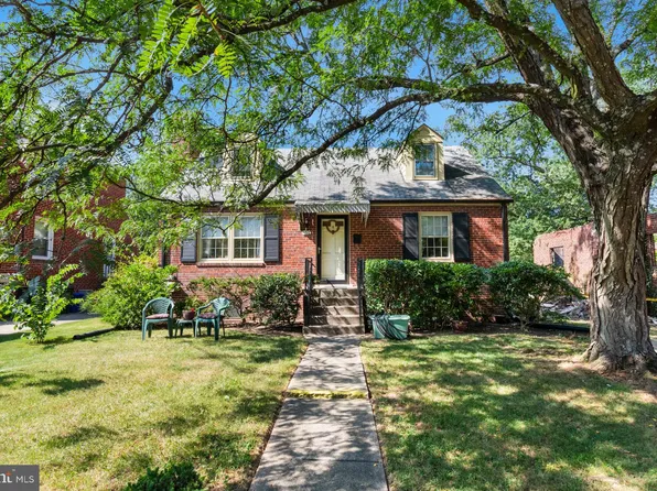 5713 5th St S, Arlington, VA 22204