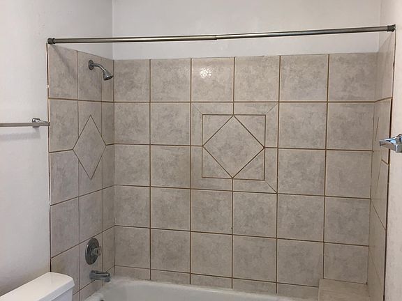 5th image of 3338 Twining Dr