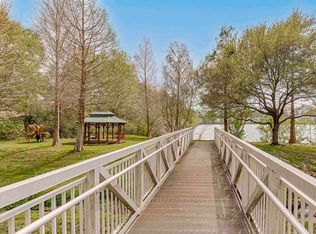 2956 Magazine Dr, Baton Rouge, LA 70816